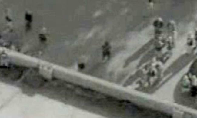 Έτσι σταμάτησαν δημόσια εκτέλεση του ISIS (βίντεο)